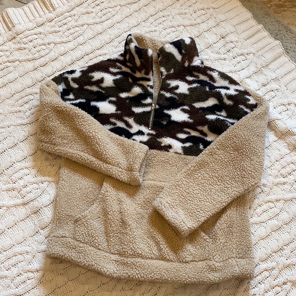 Sherpa camouflage warm, sweater